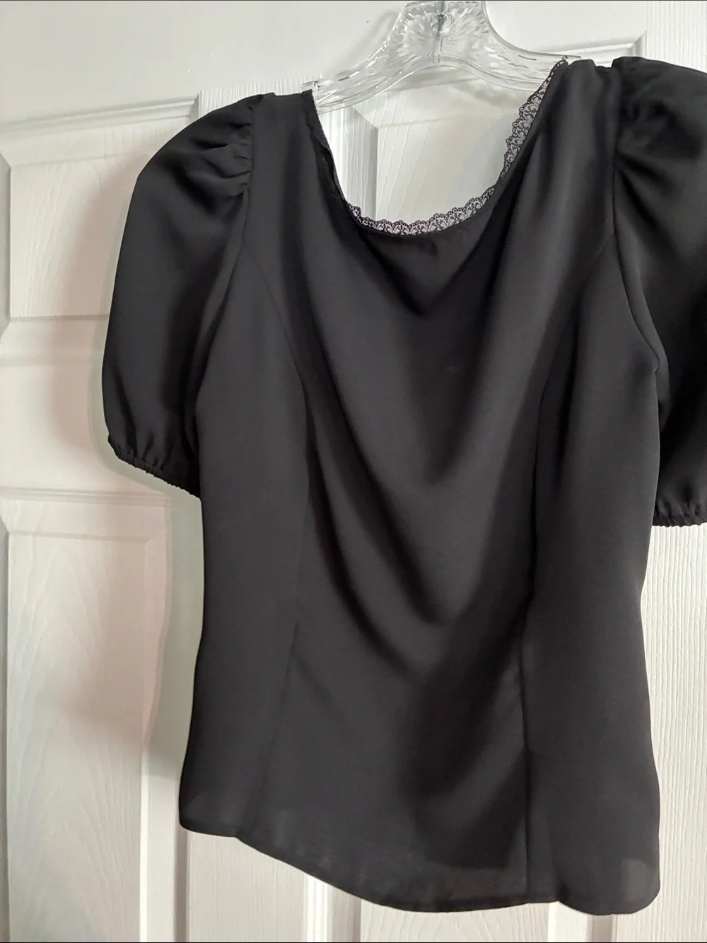 LOFT Black Puff-Sleeve V-Neck Button-Front Blouse